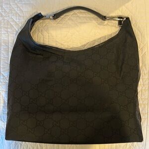 Gucci black hobo bag good condition